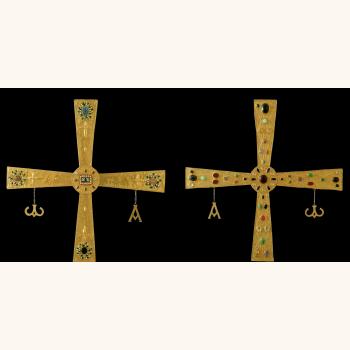 Cruz de Afonso III. Pan de ouro. Réplica 2003-2004 [Data de elaboración da cruz orixinal: 874]